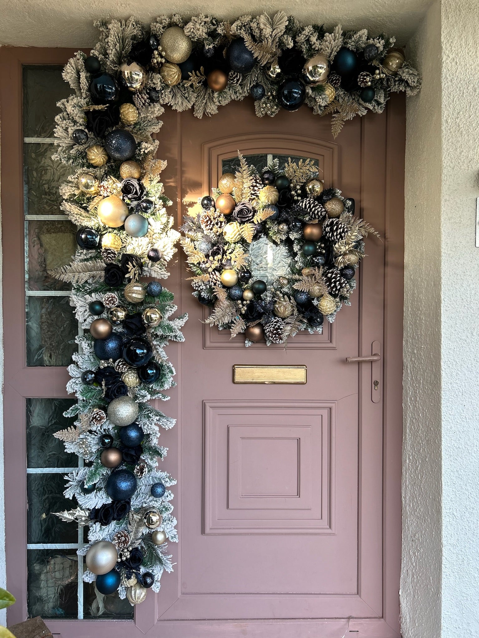 Midnights- navy & gold luxurious wreath & matching garland