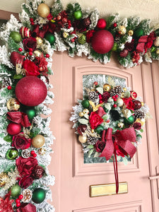 Traditional Noel wreath and garland