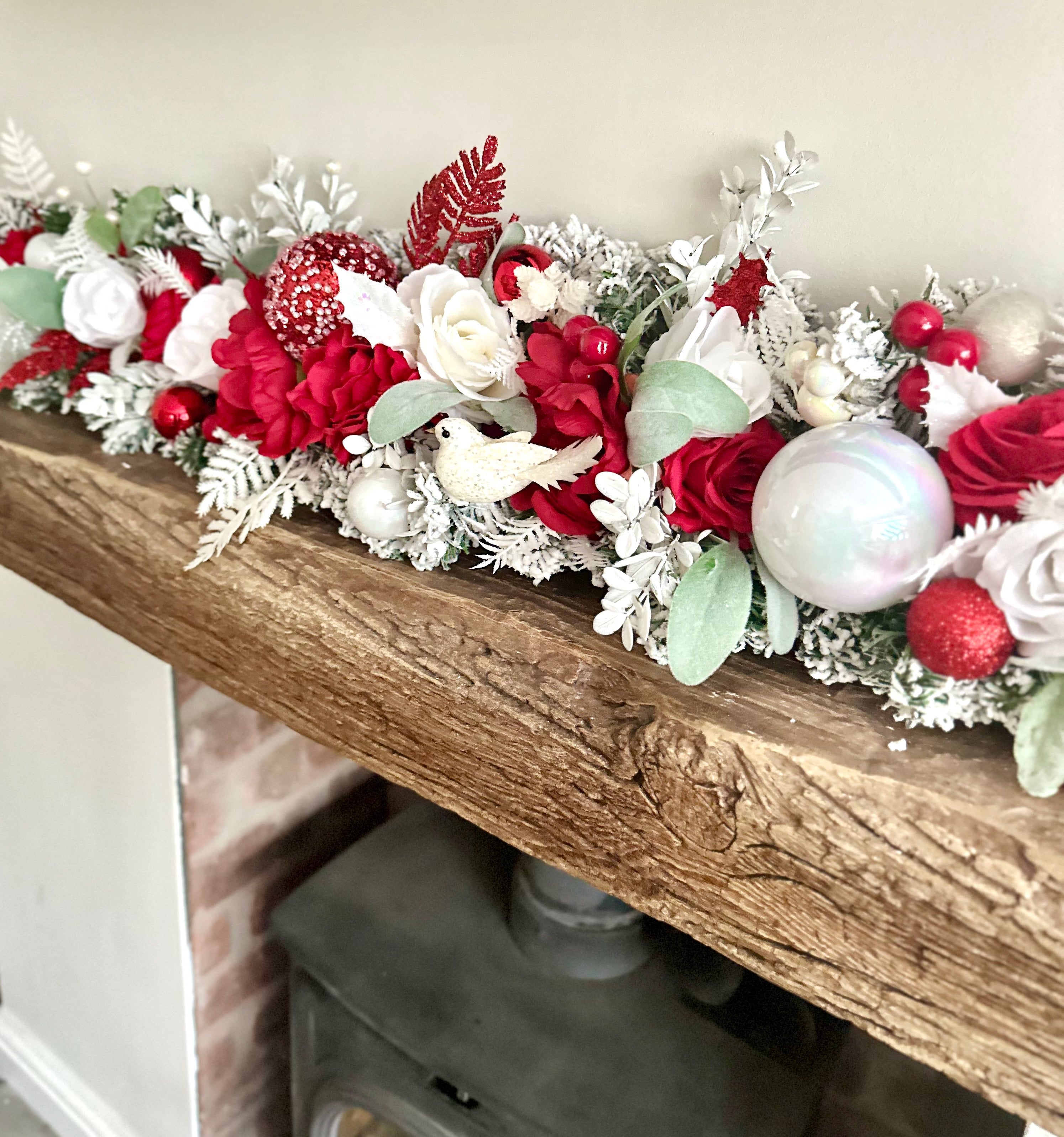 Red&white garland 4ft