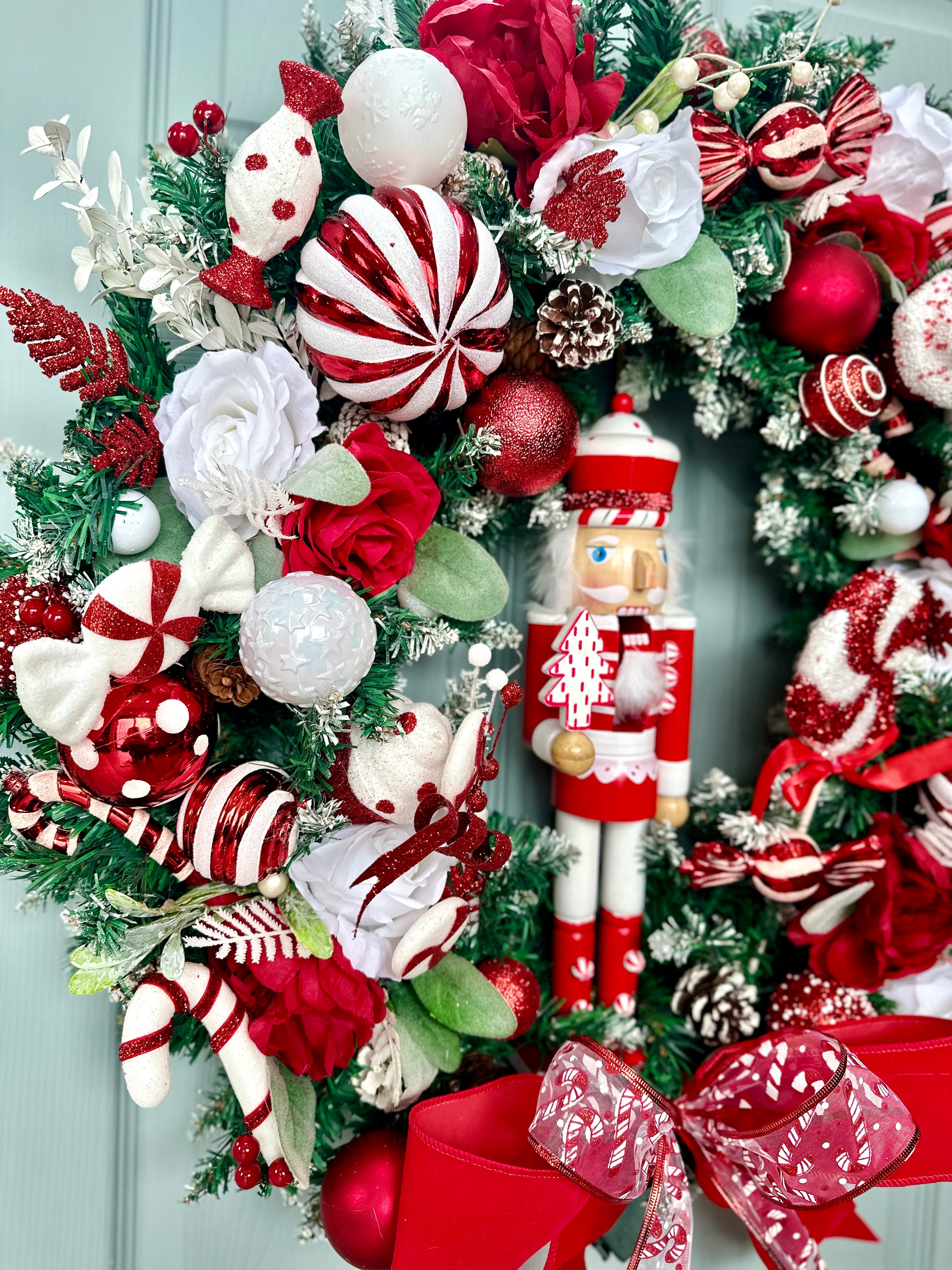 Deluxe Candy-cane Nutcracker wreath (with led lights)