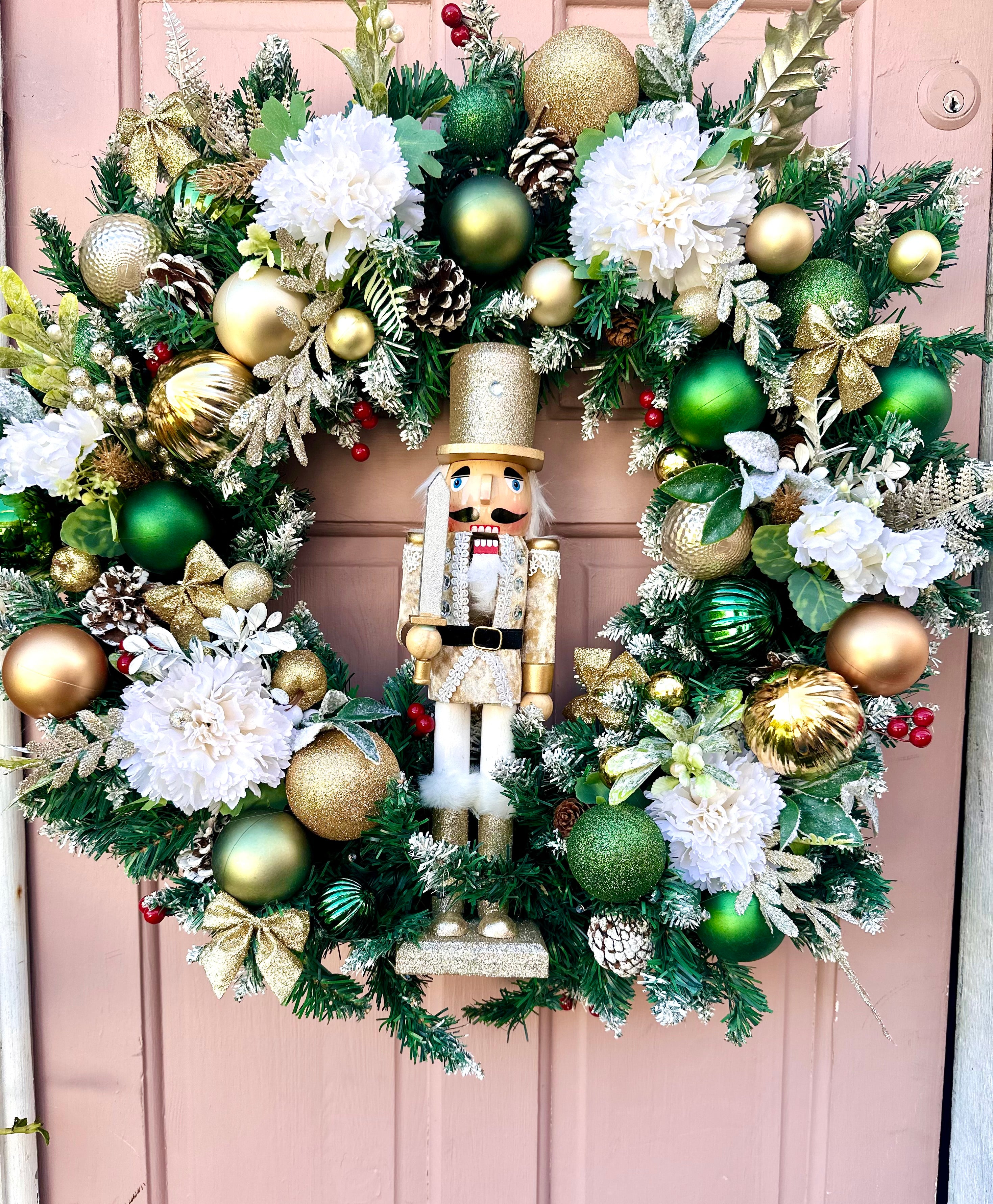 Deluxe Green and Gold Nutcracker wreath (led lights included)