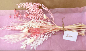 Dried flower bouquet in pink