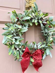 Mini Mistletoe wreath